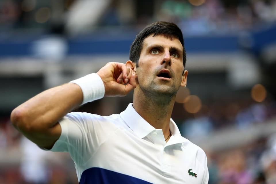 Tenis: Novak Djokovici este în finală la Beijing, după descalificarea lui Medvedev - VIDEO