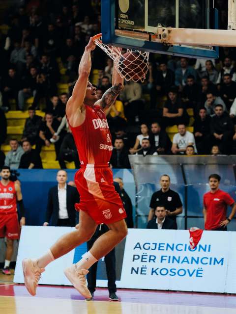 Baschet masculin: Dinamo Bucureşti, eşec cu Girona în deplasare, la debutul în grupa B a FIBA Europe Cup