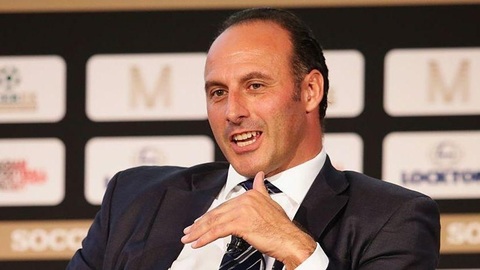 „Candidez pentru a reunifica familia mondială a fotbalului”: Elveţianul Ramon Vega, rivalul lui Gianni Infantino la alegerile pentru şefia FIFA
