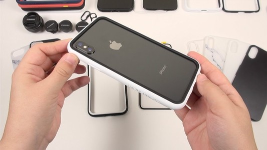 COMUNICAT DE PRESĂ: 3 motive pentru care este bine sa folosesti o husa pentru telefonul tau Iphone X