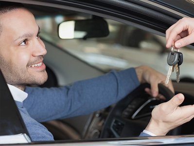 COMUNICAT DE PRESĂ: Specialiştii Trax Rent a Car explică - ce avantaje ai atunci când închiriezi o maşină