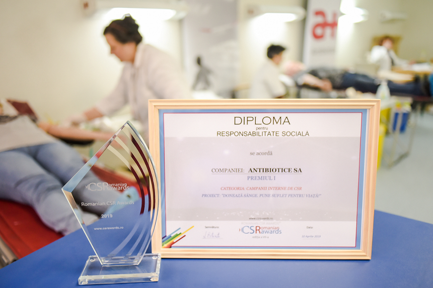 COMUNICAT DE PRESĂ: Antibiotice a primit două premii la Gala Romanian CSR Awards

