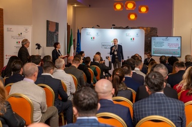 COMUNICAT DE PRESĂ: “Degusta Italia” a adus la Bucureşti excelenţa produselor italiene