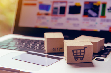 COMUNICAT DE PRESĂ: Pandemia ne-a modificat obiceiurile de consum. Cumpărăturile online şi plăţile cu cardul câştigă teren