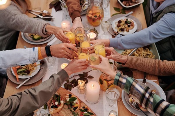 COMUNICAT DE PRESĂ: Cum sa pregatesti o masa festiva in doar cativa pasi simpli?