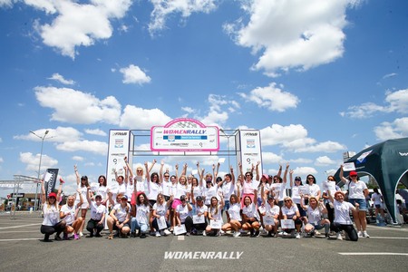 COMUNICAT DE PRESĂ: Women Rally revine în Capitală cu 56 de maşini la start