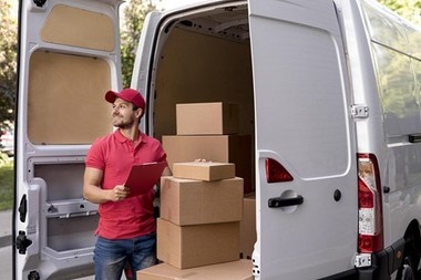 COMUNICAT DE PRESĂ: Vrei să trimiţi un colet în Spania? Află ACUM avantajele unei firme de curierat cu acoperire internaţională

