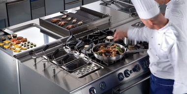 4 motive pentru a cumpăra un grătar cu rocă vulcanică pentru restaurantul tău