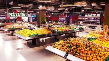 Auchan - ancora celor două proiecte Family Market dezvoltate de compania IULIUS, la Iaşi