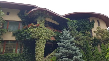 Domeniu de lux unicat, scos la vânzare pentru 4 milioane de euro. E singura proprietate cu golf propriu, de pe Lacul Snagov