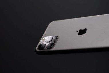 COMUNICAT DE PRESĂ: Tocmai ce ţi-ai cumpărat un iPhone? Top 4 lucruri pe care să le faci cu noul telefon