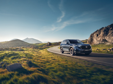 Honda România anunţă lansarea oficială în România a două noi modele SUV, Honda CR-V şi Honda ZR-V