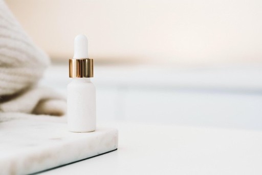 COMUNICAT DE PRESĂ: Top 5 Produse Cosmetice Must-Have de la Pittoresco: Descoperă Favoritele frumuseţii
