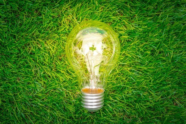 COMUNICAT DE PRESĂ: Energia curată - ce este şi cum te ajută în afacerea ta
