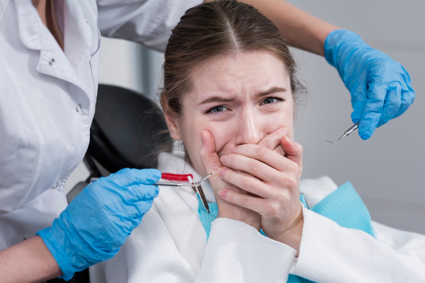 COMUNICAT DE PRESĂ: Sunt dureroase implanturile dentare?