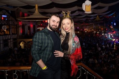 COMUNICAT DE PRESĂ: Top 5 activităţi speciale pe care să le pregăteşti dacă se apropie aniversarea voastră – Cum să îţi impresionezi jumătatea