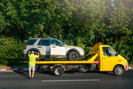 COMUNICAT DE PRESĂ: Tractare auto Bucureşti: Cum să faci faţă oricărei urgenţe auto