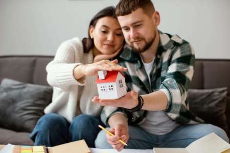 imoba.ro: Cumperi prima ta locuinţă? 7 lucruri esenţiale pe care nimeni nu ţi le spune