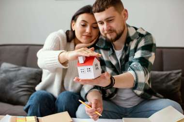 imoba.ro: Cumperi prima ta locuinţă? 7 lucruri esenţiale pe care nimeni nu ţi le spune