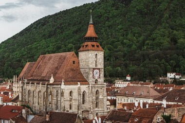 De ce să vizitezi Braşovul? 5 obiective turistice