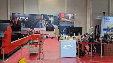 La METAL SHOW & TIB 2025, în perioada 13–16 mai, Plasmaserv Metal Connection lansează, în premieră naţională, maşina CNC DNE D-Power şi organizează demonstraţii live cu cele mai noi echipamente de sudare şi debitare