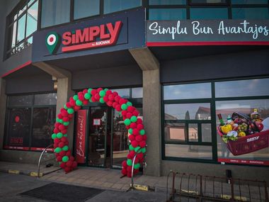 Auchan continuă expansiunea reţelei Simply şi ajunge la 30 de magazine în franciză