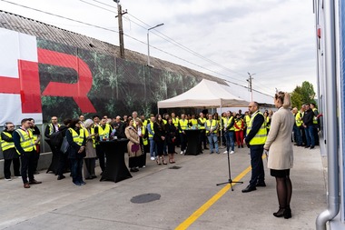 ROMBAT sărbătoreşte 45 de ani de inovaţie şi performanţă în industria bateriilor auto şi inaugurează o linie de producţie de ultimă generaţie pentru baterii Heavy Duty EFB