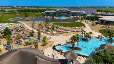Destinatia de vacanta exotica care face valuri international si local: Therme Bucuresti a redeschis plajele Sands of Therme si Galaxy Horizon, şi anunţă o serie de evenimente pentru sezonul de vară