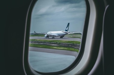 Checklist esenţial pentru protejarea maşinii atunci când călătoreşti cu avionul