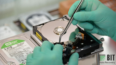 Recuperare date HDD – Servicii profesionale pentru hard disk-uri defecte