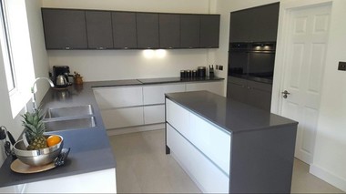 Află cum să-ţi organizezi spaţiul din bucătărie pentru a stimula creativitatea culinară