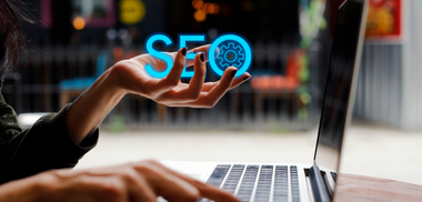 COMUNICAT DE PRESĂ: De ce SEO este o investiţie – mai ales când concurenţa creşte