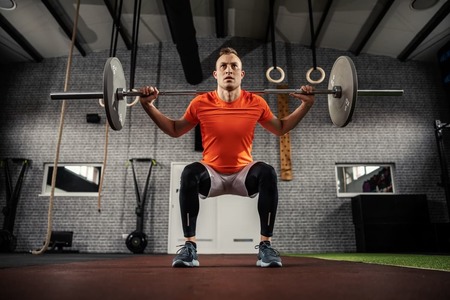 7 exerciţii pentru picioare pe care trebuie să le incluzi în rutina ta de fitness