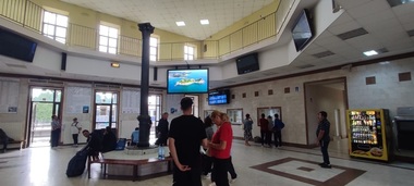 O reţea digitală de publicitate care se mişcă odată cu publicul tău