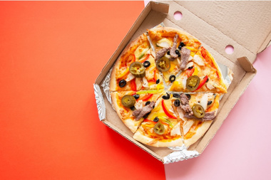 Semne care cer o comandă pizza online pentru petrecerea ta