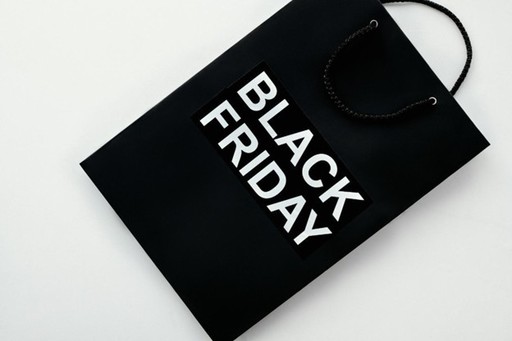 De ce să nu ratezi Black Friday 2025 - 5 motive pentru achiziţii inspirate şi avantajoase