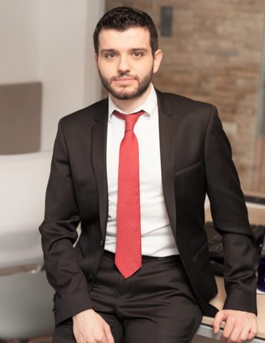 COMUNICAT DE PRESĂ: Alexandru Olănescu: „Rolul avocatului este să aducă echilibru într-o lume tot mai instabilă”