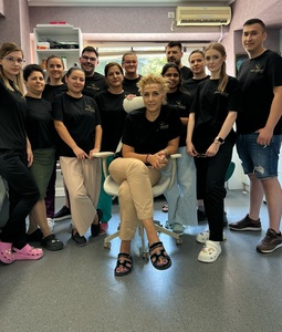 Cum îţi alegi laboratorul de tehnică dentară? Sfaturi de care să ţii cont