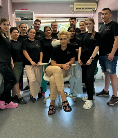 Cum îţi alegi laboratorul de tehnică dentară? Sfaturi de care să ţii cont