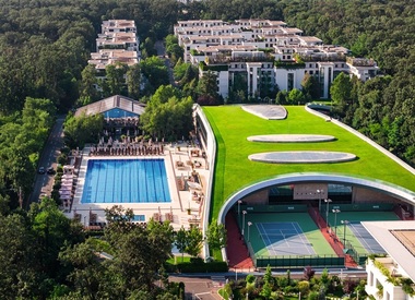 Comunitatea Stejarii: excelenţă în siguranţa rezidenţilor şi grija pentru mediu