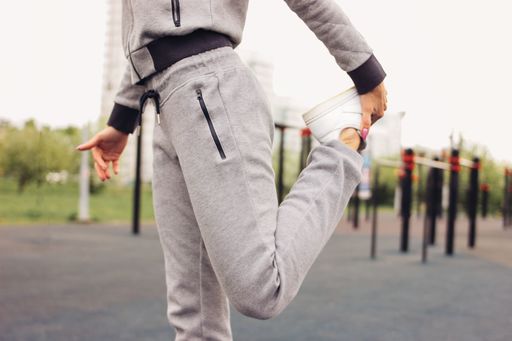 De ce materialele soft-touch sunt noul trend dominant pentru pantalonii de trening premium