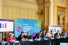 Studiu CES Bucharest: Românii amână vizita la medic, se tratează singuri şi opresc tratamentele înainte de termen 