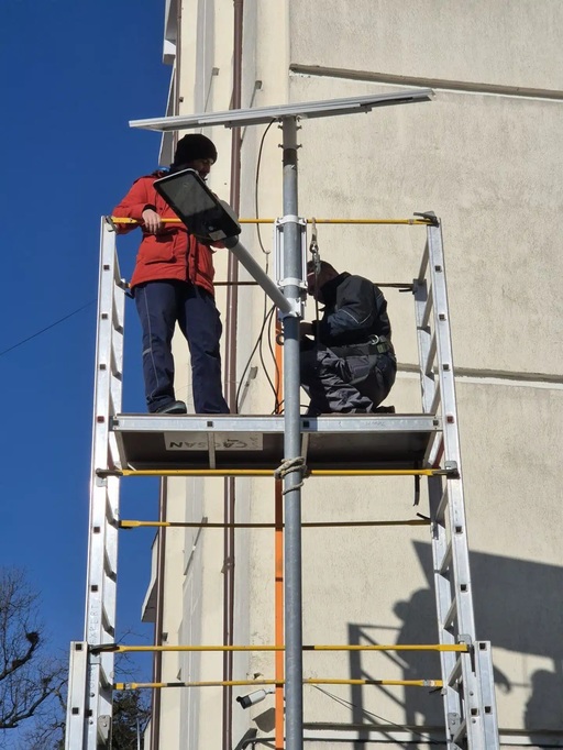 Siguranţa pietonilor, prioritară: soluţiile solare pot accelera implementarea Legii 278/2022 