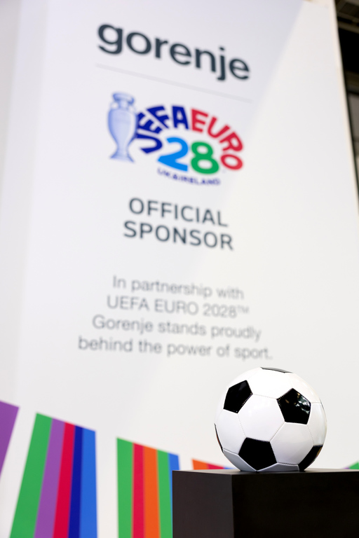 Gorenje îşi extinde parteneriatul cu UEFA EURO 2028™. Fotbalul aduce oamenii împreună în momentele care contează