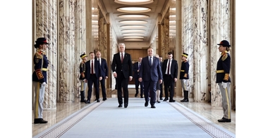 Premierul Ciucă a discutat cu preşedintele Lituaniei despre impactul situaţiei din Ucraina asupra sectorului energetic european şi importanţa implementării sacţiunilor la adresa Rusiei