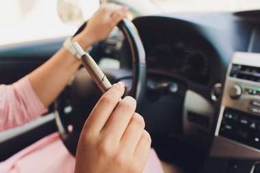 Cum vor fi afectaţi fumătorii de interzicerea ţigărilor mentolate şi alternativele pe care le au