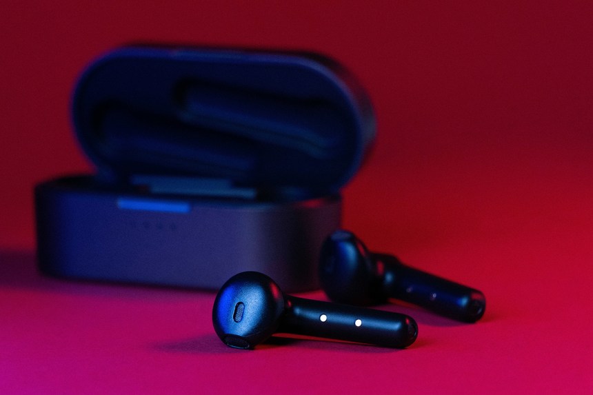 Căştile Wireless Skullcandy: Sunet de Calitate şi Stil într-un Pachet Compact (P)