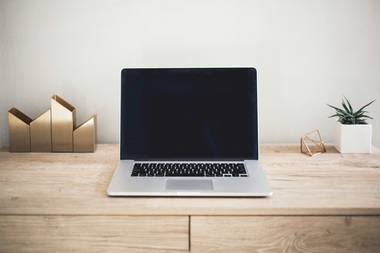 Journaling 101: cum începi şi ce să notezi zilnic (P)
