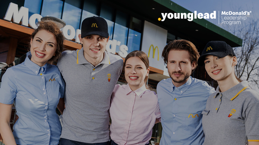 McDonald’s continuă investiţiile în formarea tinerilor din România prin programul YoungLead