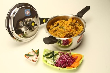 Cum să găteşti rapid şi sănătos fără să faci compromisuri (P)